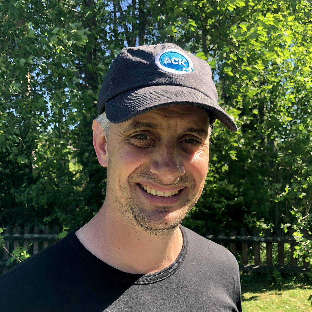 Kylkeps som svalkar huvudet från Aqua Coolkeeper