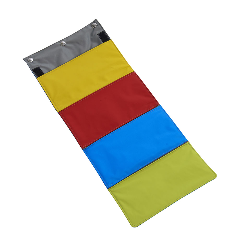 Aktivitetsmattan Buster extrauppgift regnbågsväska Rainbow purse