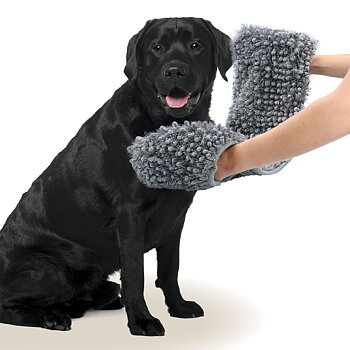 Royal dry dog towel to dry the dog after a walk