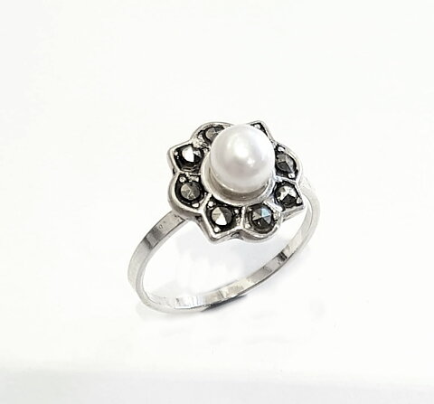 Ring silver