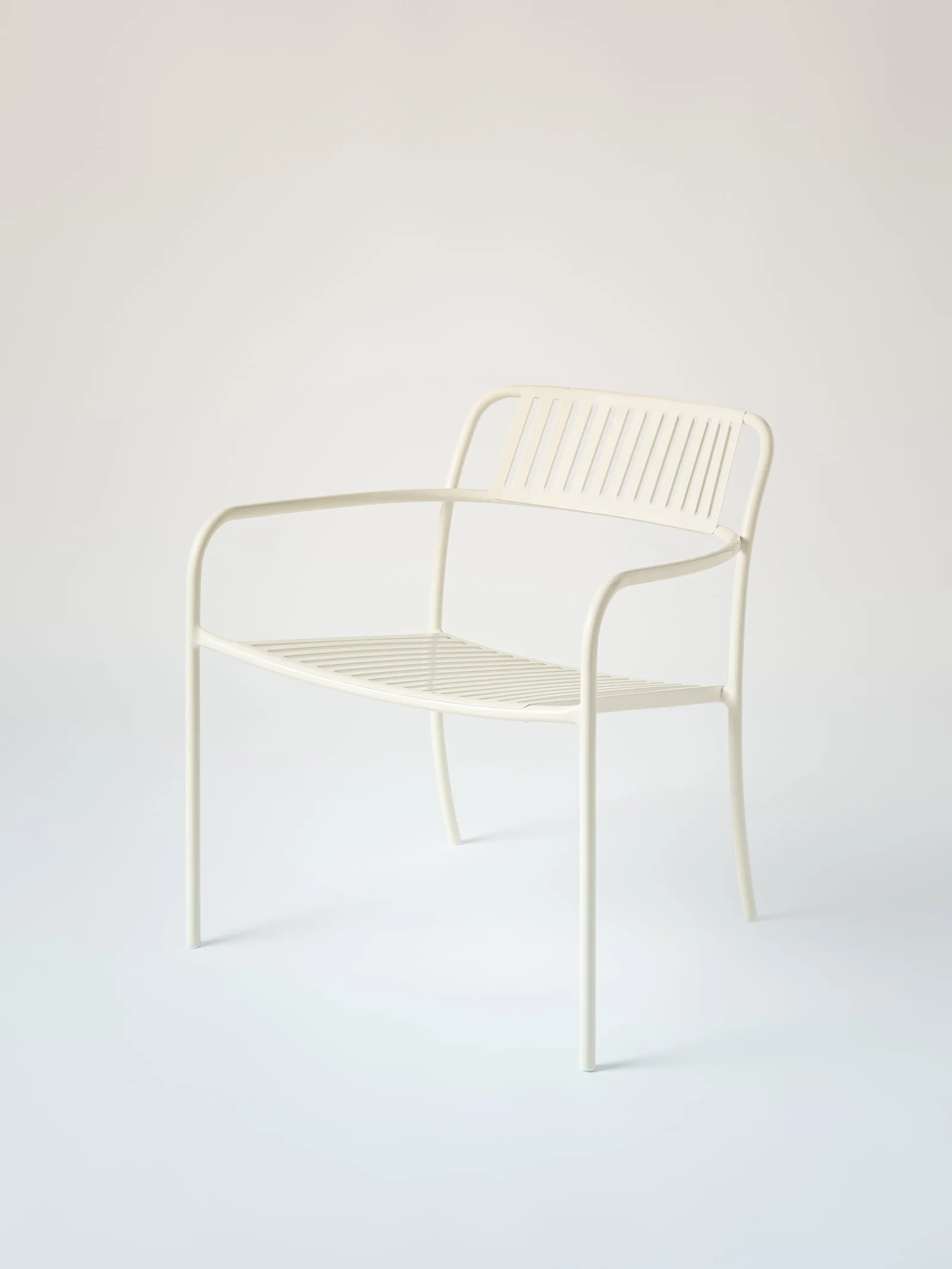 Tolix-loungechair-Patio stripe - 10