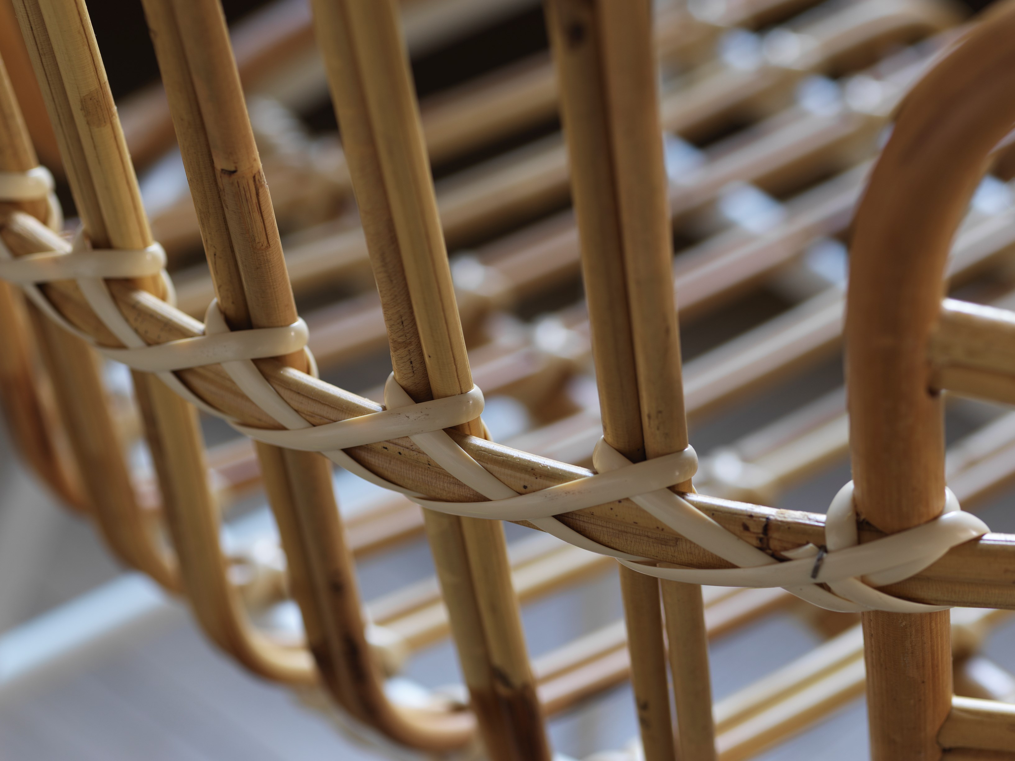 Casamania-Raphia Rattan-gungstol - 5