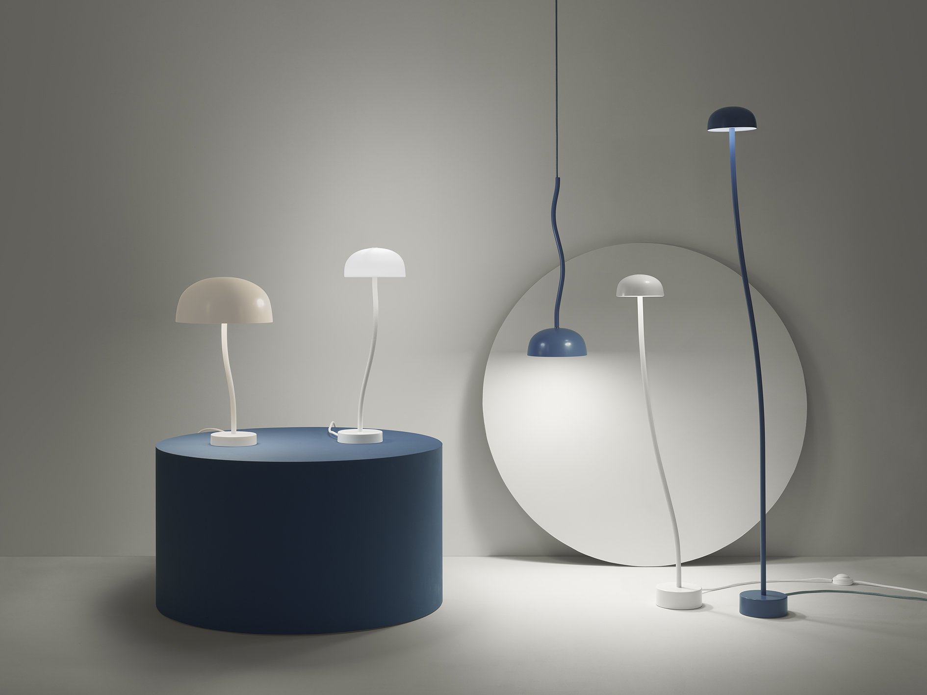 Zero-Curve-nationalmuseum-bordslampa-glas-Short