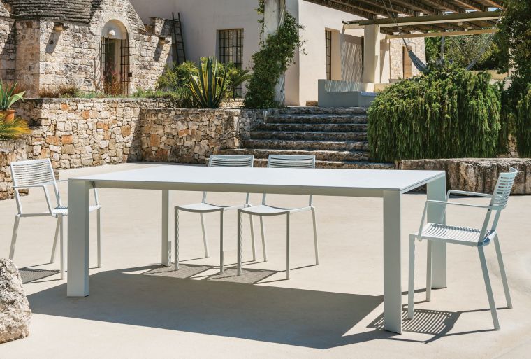 Fast-Grand Arche-matbord 220 cm 