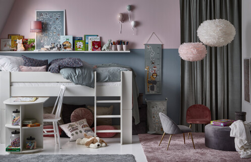 Liten Amanda VITA EOS taklampa 45 cm, gåsfjädrar, rosa Liten Amanda VITA EOS taklampa 45 cm, gåsfjädrar, rosa
