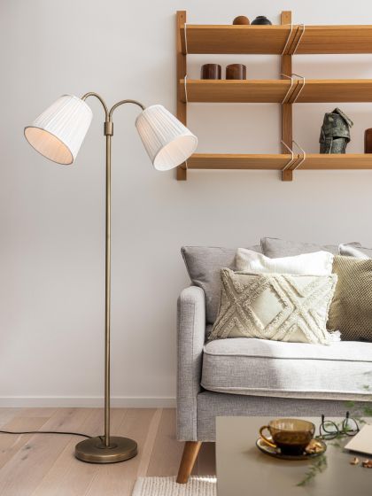 Lampfot- Golv / Antik mässing / 150cm - 2