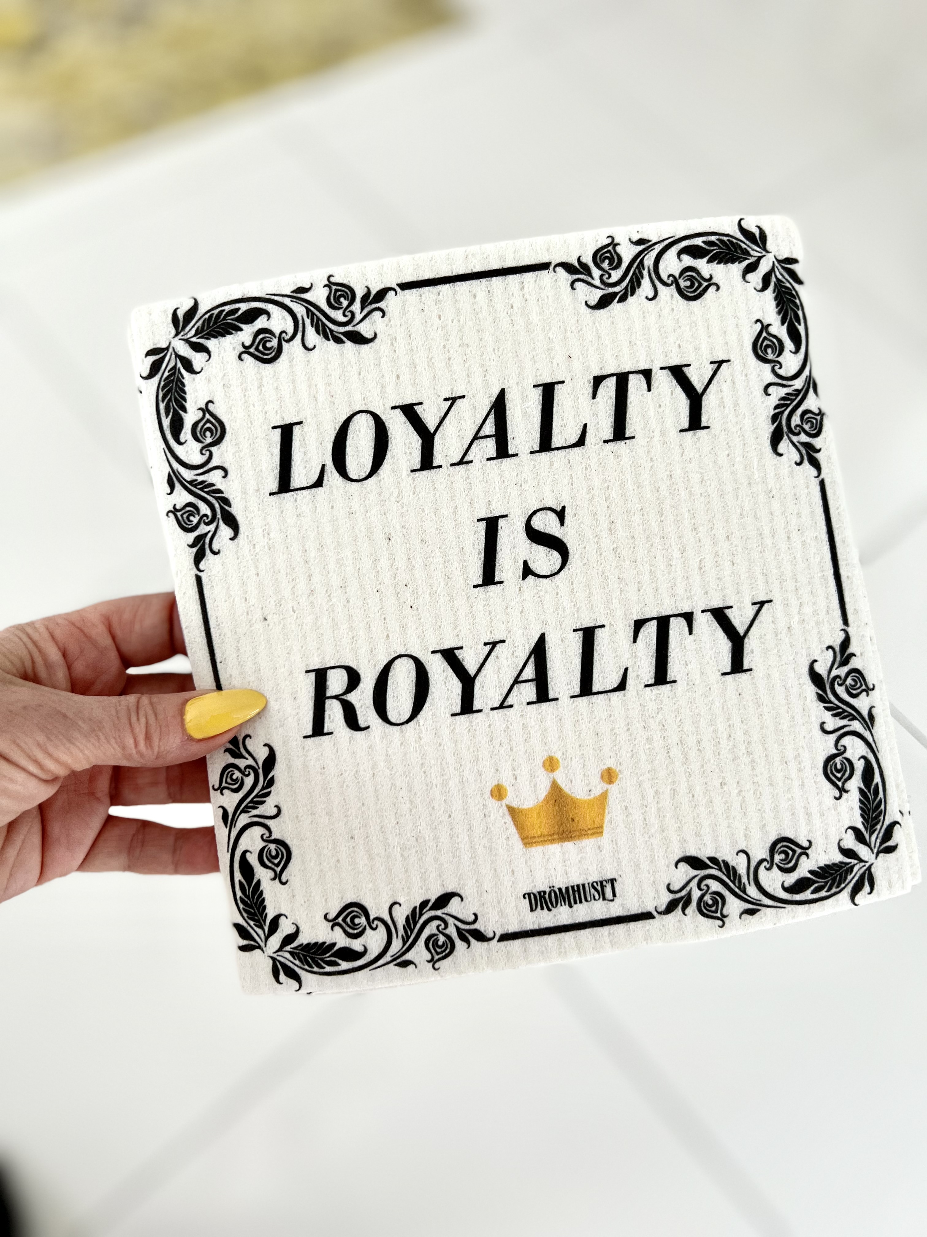 Disktrasa  / Loyalty 