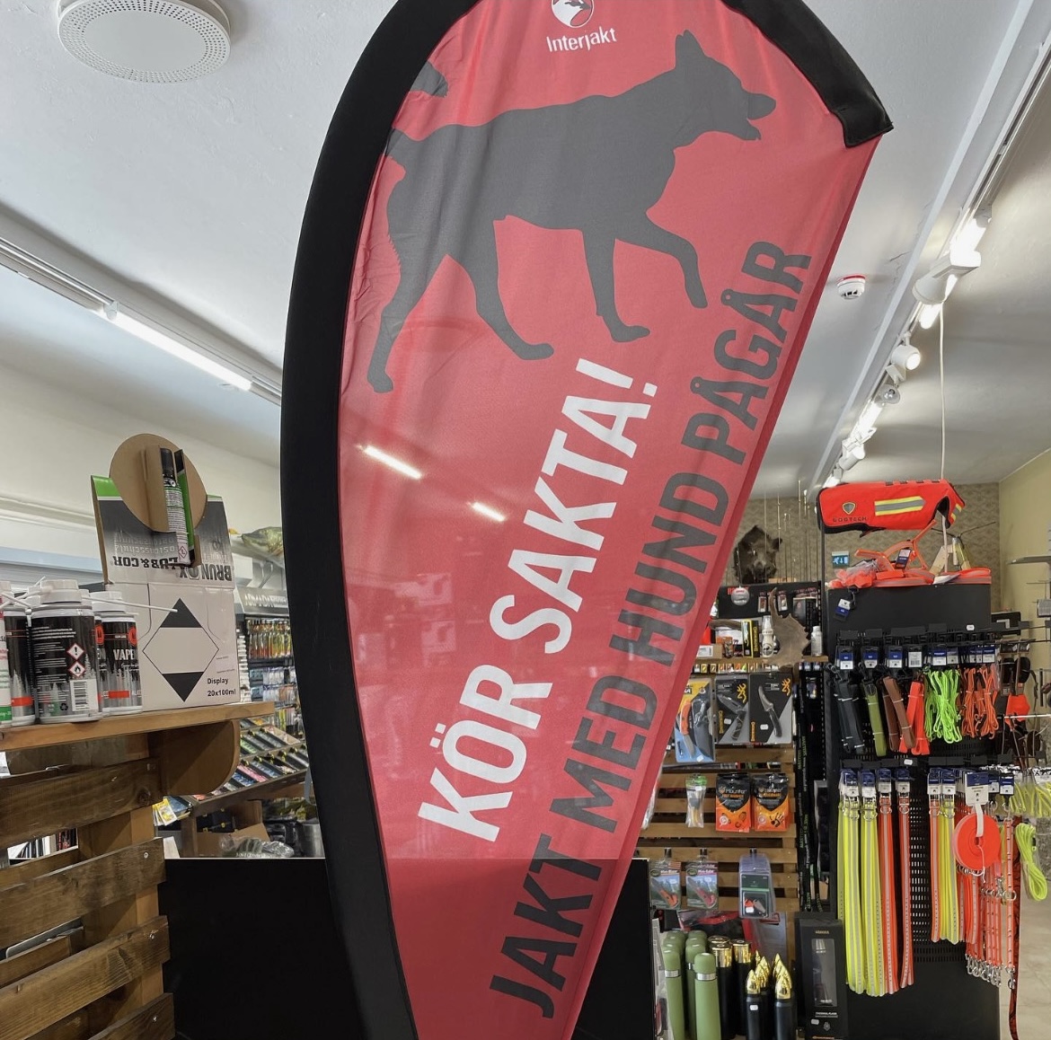 "Jaktpågår" Interjakt Beachflagga 210cm - 2