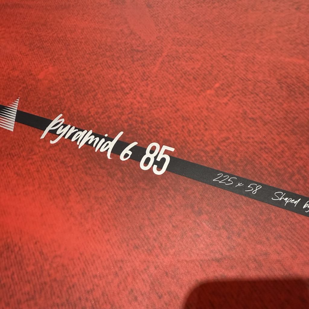 Begagnad vindsurfingbräda Quatro Pyramid 85 Demo - 3