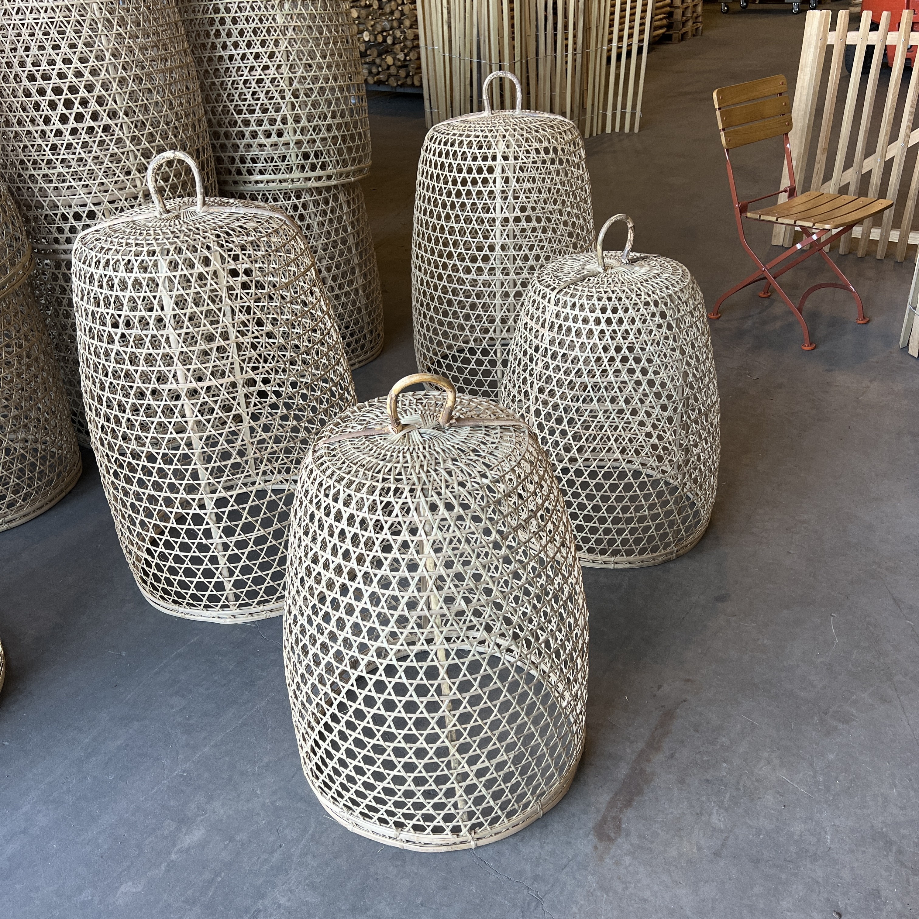 Asian Basket lamp made of braided bamboo - Medium large diameter 55 cm