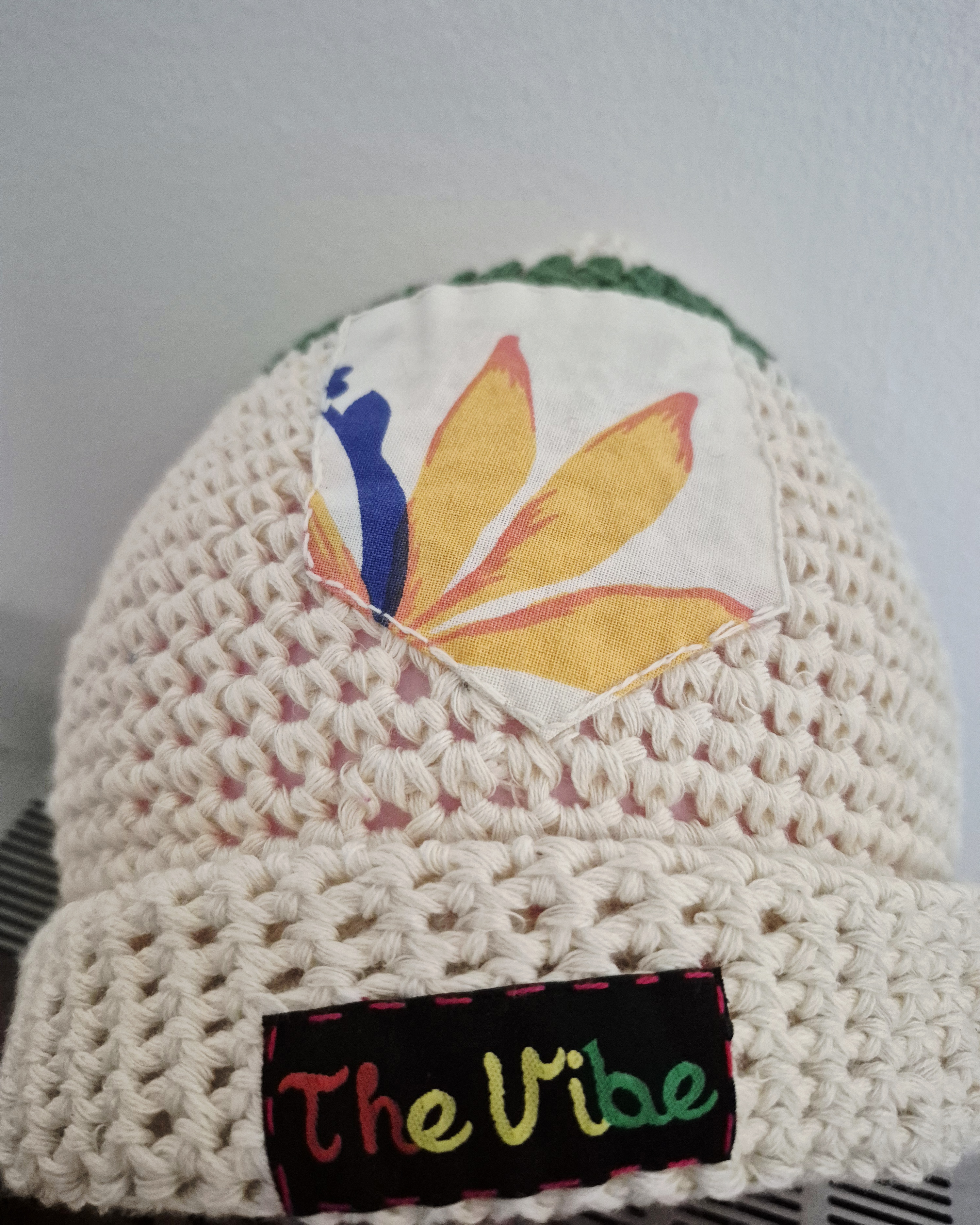 The Vibe Leaf Beanie  Off-White / Cream - 3