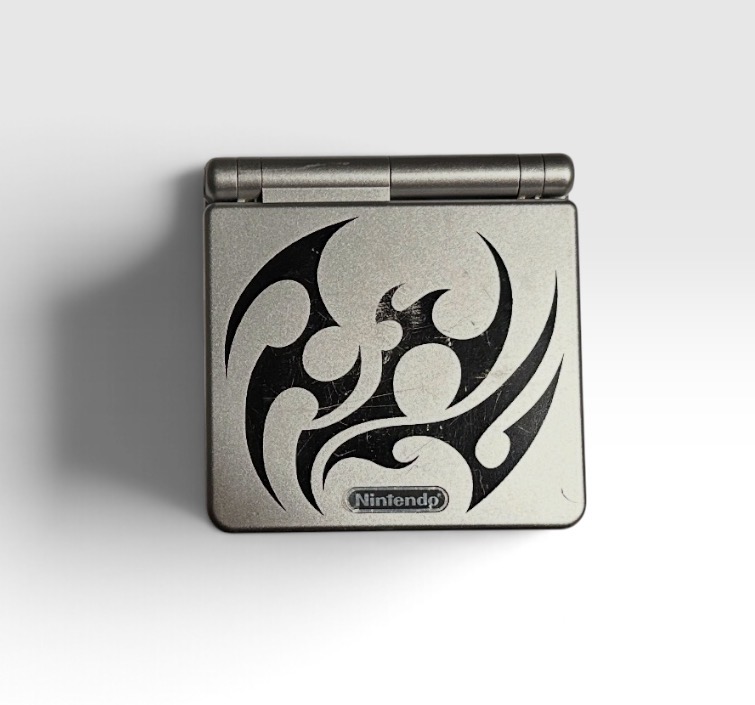 GBA SP konsol AGS 101 - Tribal 