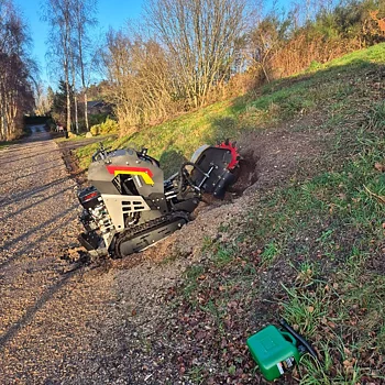 Stubbfräs Bernards med larvband och 20hk motor