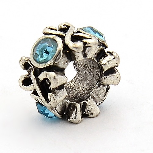 Bead / pendant- Blue rhinestone