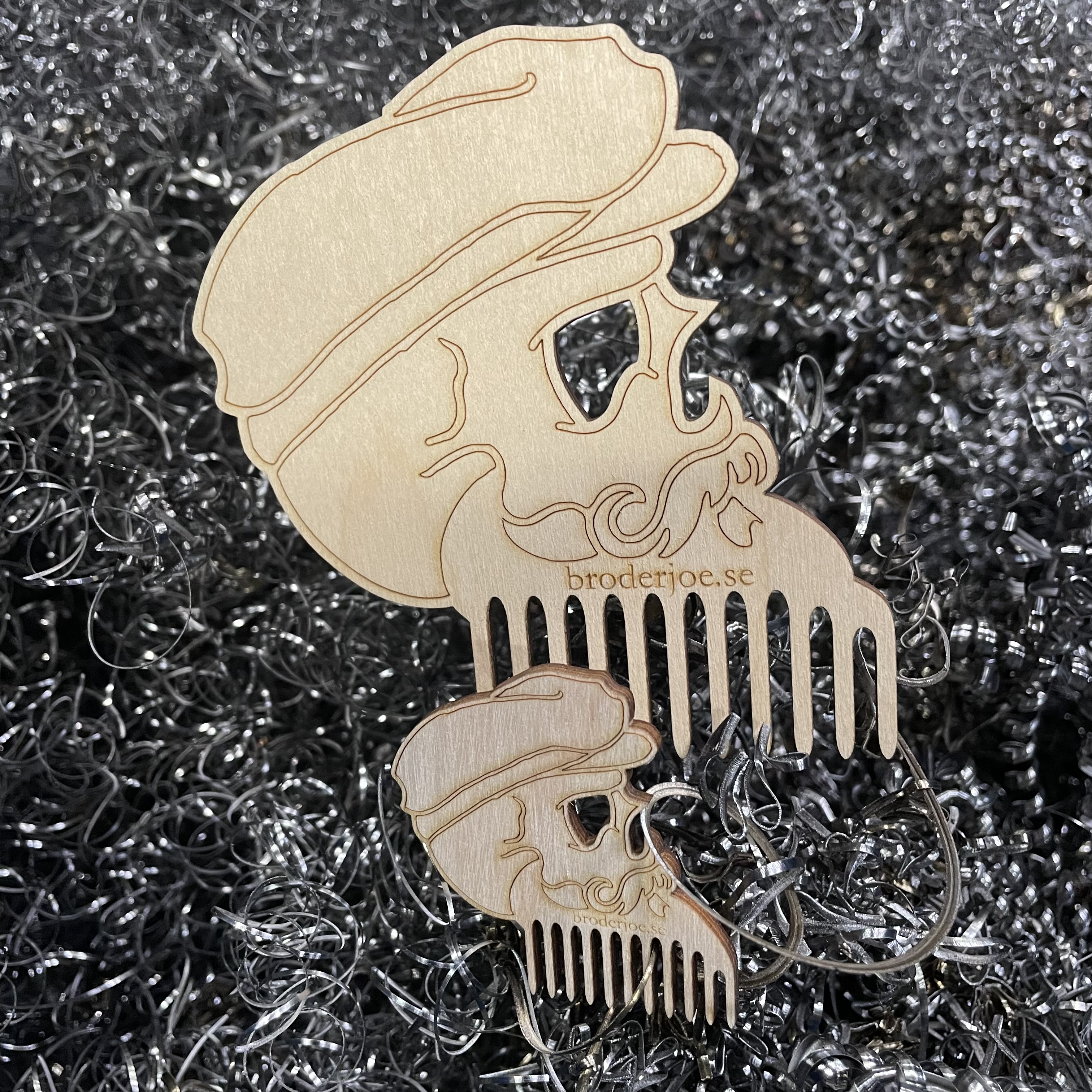 Beard & mustache comb Brothers