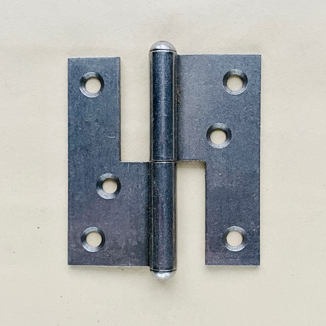 Gångjärn 74 mm – höger