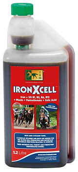 IronXcell (1,2liter) IronXcell levererar vitaminer och näringsämnen för att stärka högpresterande hästars atletiska potential.