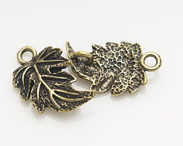 Connector link löv antikbrons