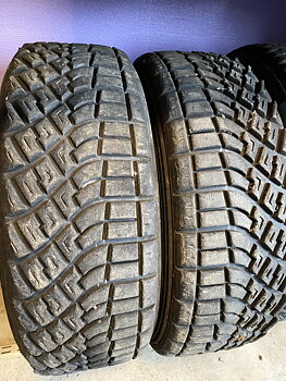 Kumho Ecsta 