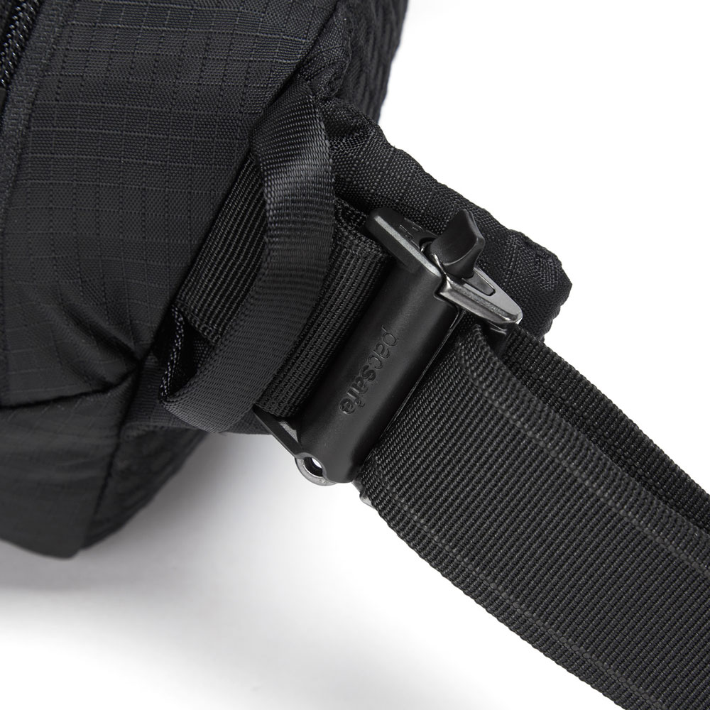 Stöldsäker midjeväska - PACSAFE V Anti-Theft Hip Pack Black - 6