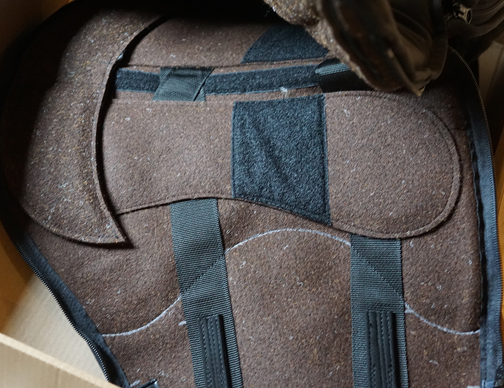 Grandeur Ridpad Alcantara - Svart - 9