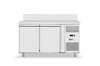 Freezer with two doors and rear edge, 280 L
