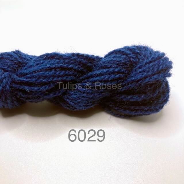 Brage yllebroderigarn  7,5/2 - 19