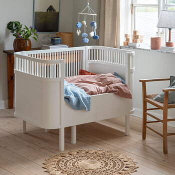 Sebra säng Baby och Junior vit