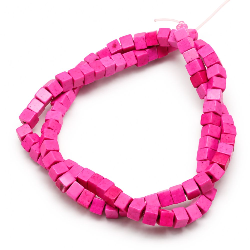Imiterad turkos kub rosa 8 mm