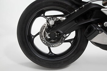Slider set for rear axle