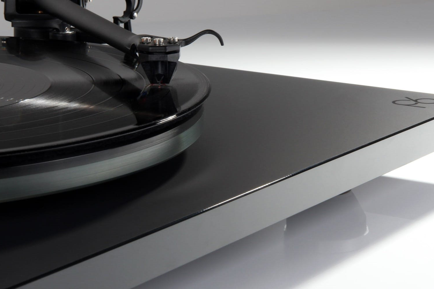 Rega Planar 6 skivspelare - 2