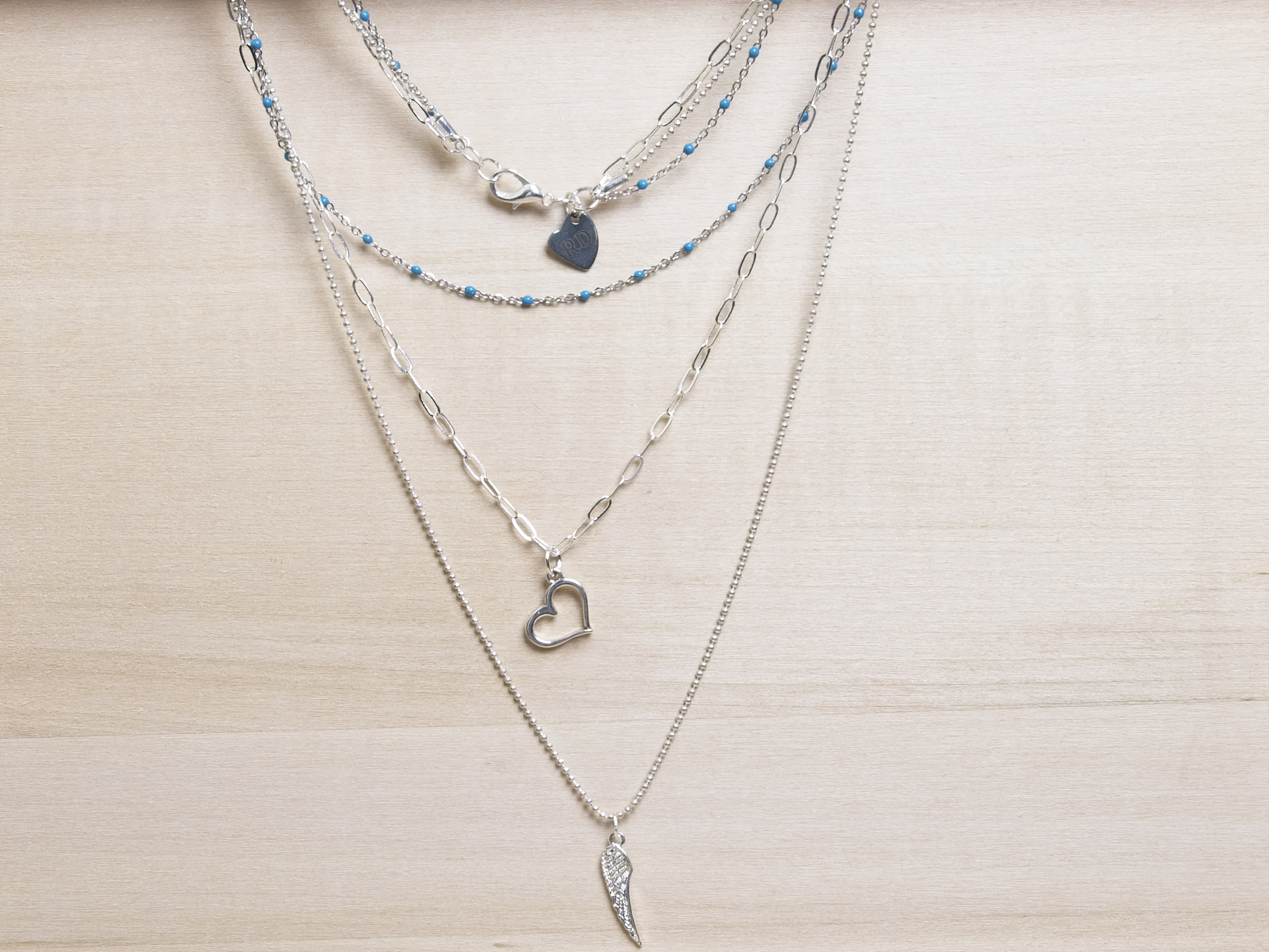 Layer halsband