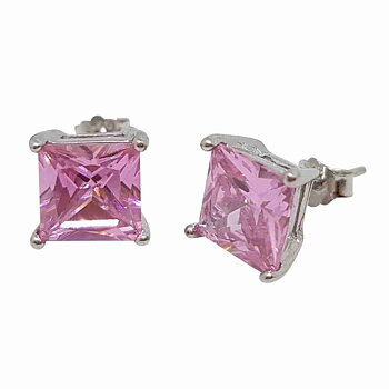 Örhänge i äkta nickelfritt silver med kvadratisk rosa kristall som är 8 mm