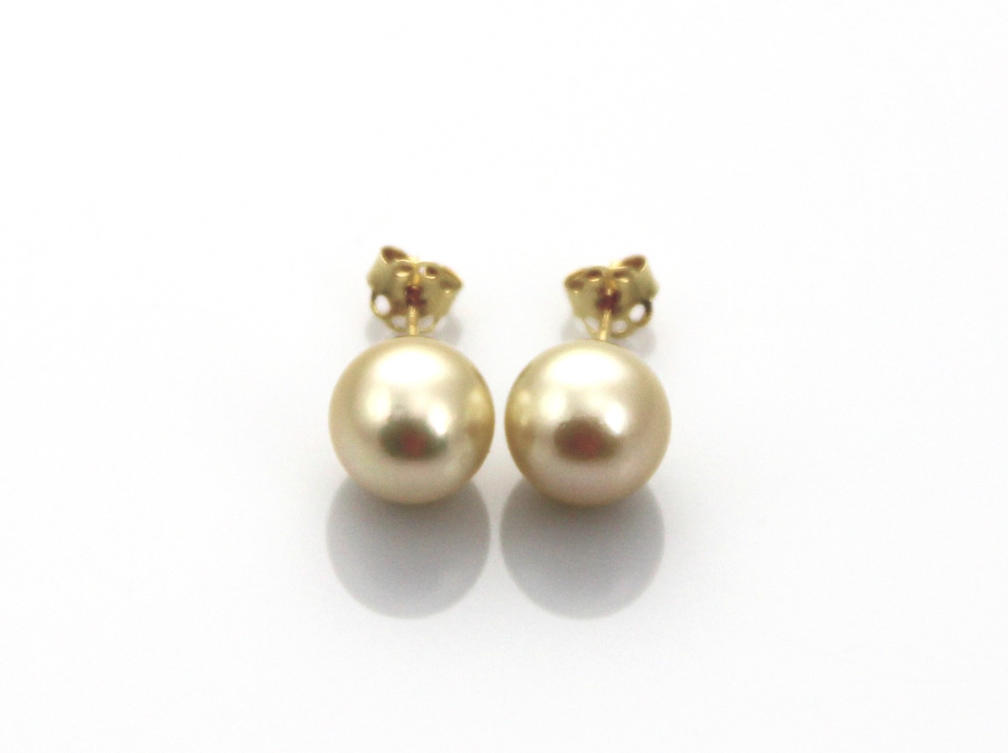 Kleine Südseeperlen-Ohrringe in 18 Karat Gold 9 -10mm