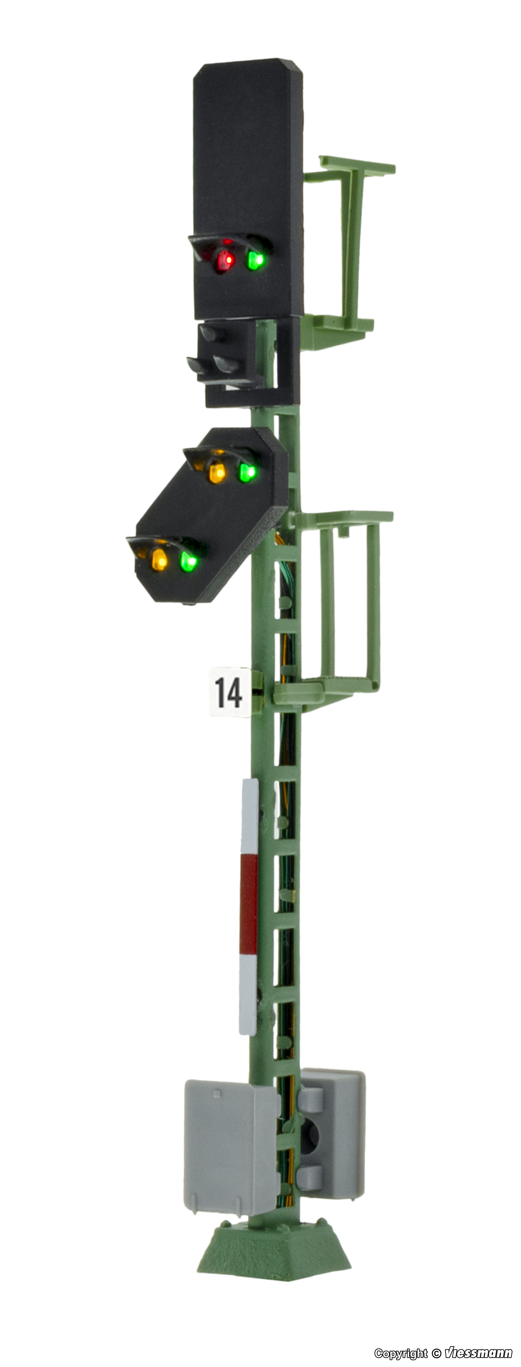Colour light block signal with distant signal