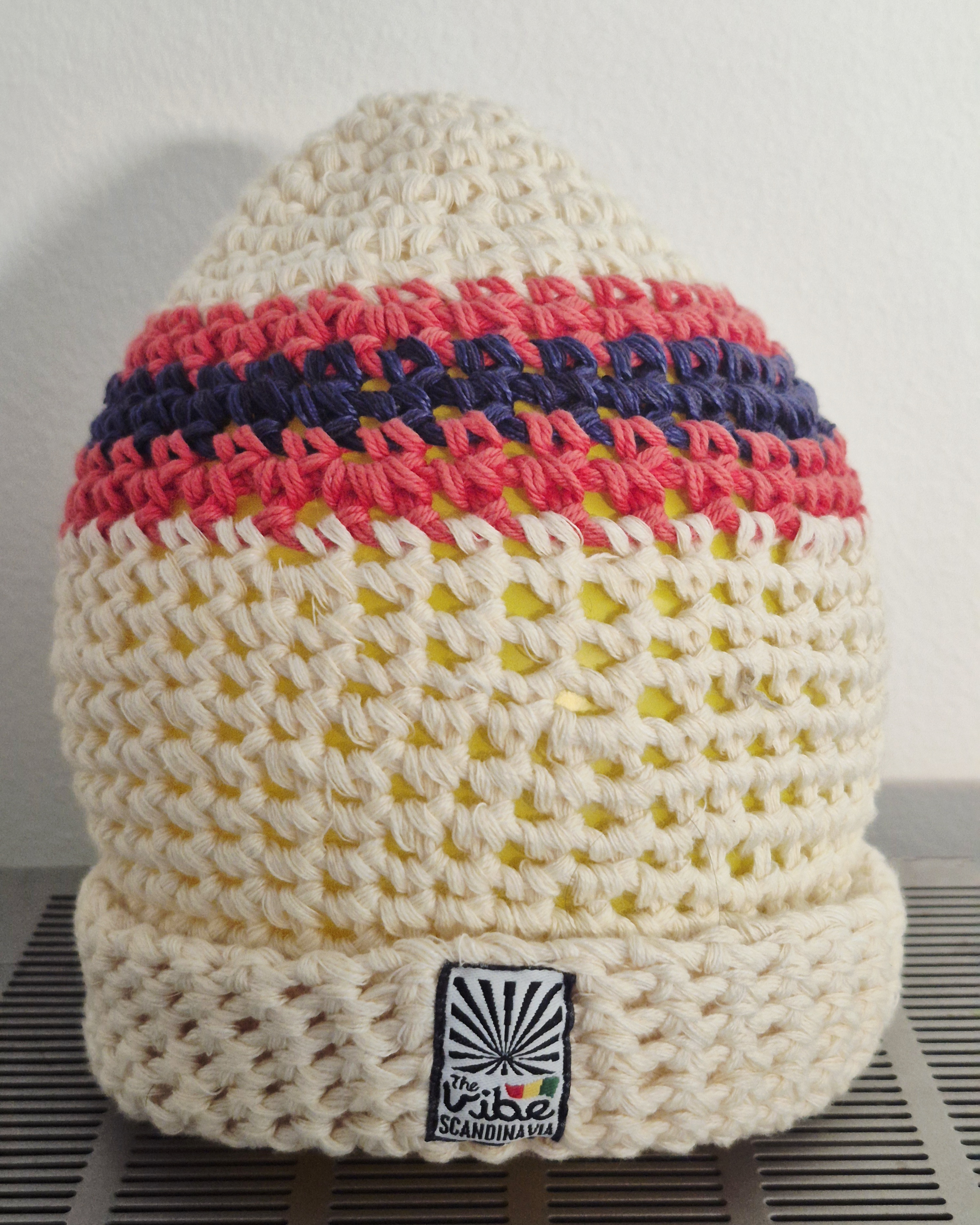 The Vibe Beanie Red & Blue Stripes - 3