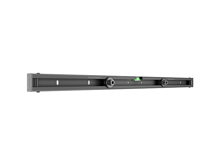M Universal Wallmount Black Medium