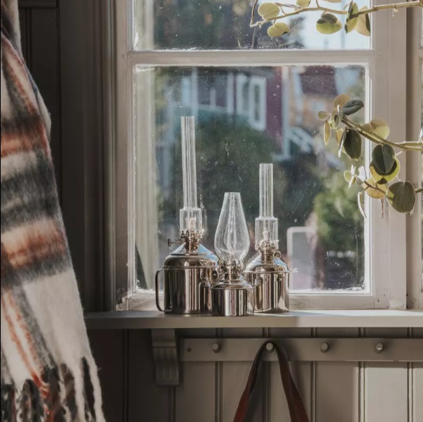 FOTOGENLAMPA HAGA SILVER STOR - 2