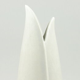 Stig Lindberg (Endiv 1956) White Organic Vase 18 cm