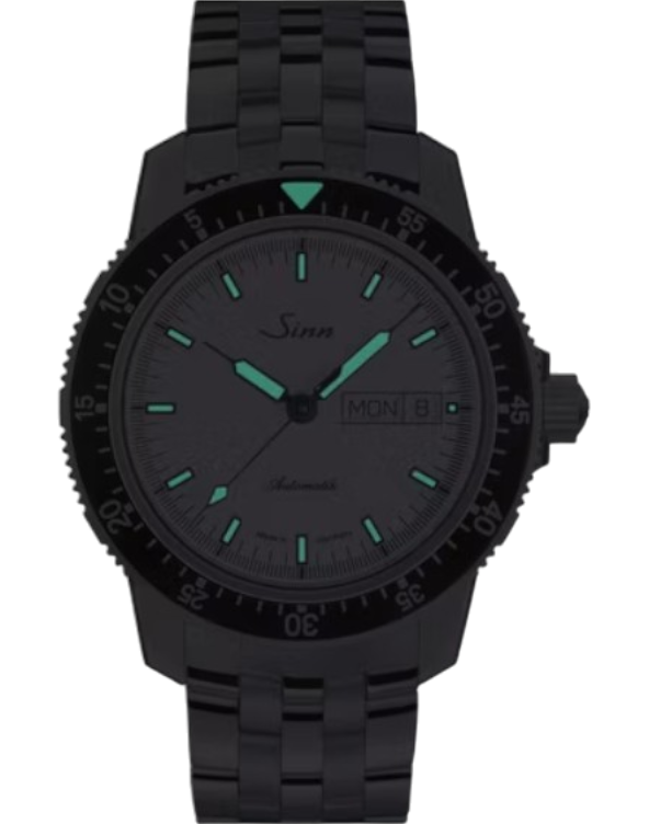 W104.012 Sinn 104 St Sa I W vintage mörkbrunt