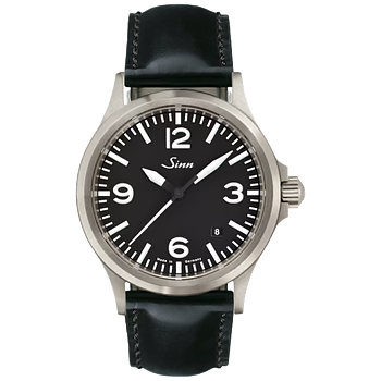 556.014 Sinn 556 A svart kalvskinn 