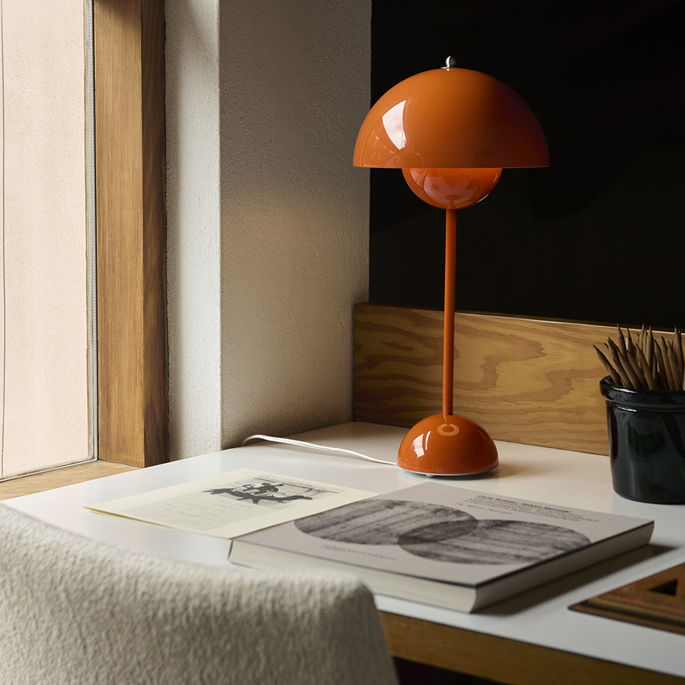 Flowerpot VP3 Table lamp (order item)* - 24