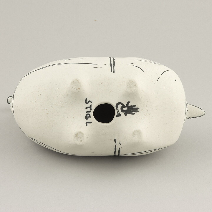 Stig Lindberg (Springare 1958) White/Black Swelling Horse 17/14 cm