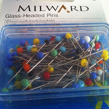 Glass-Headed steel Pins