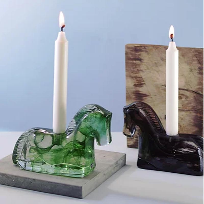 Light Horse Black - 2