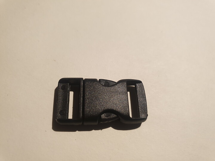 Svart spänne 11 mm