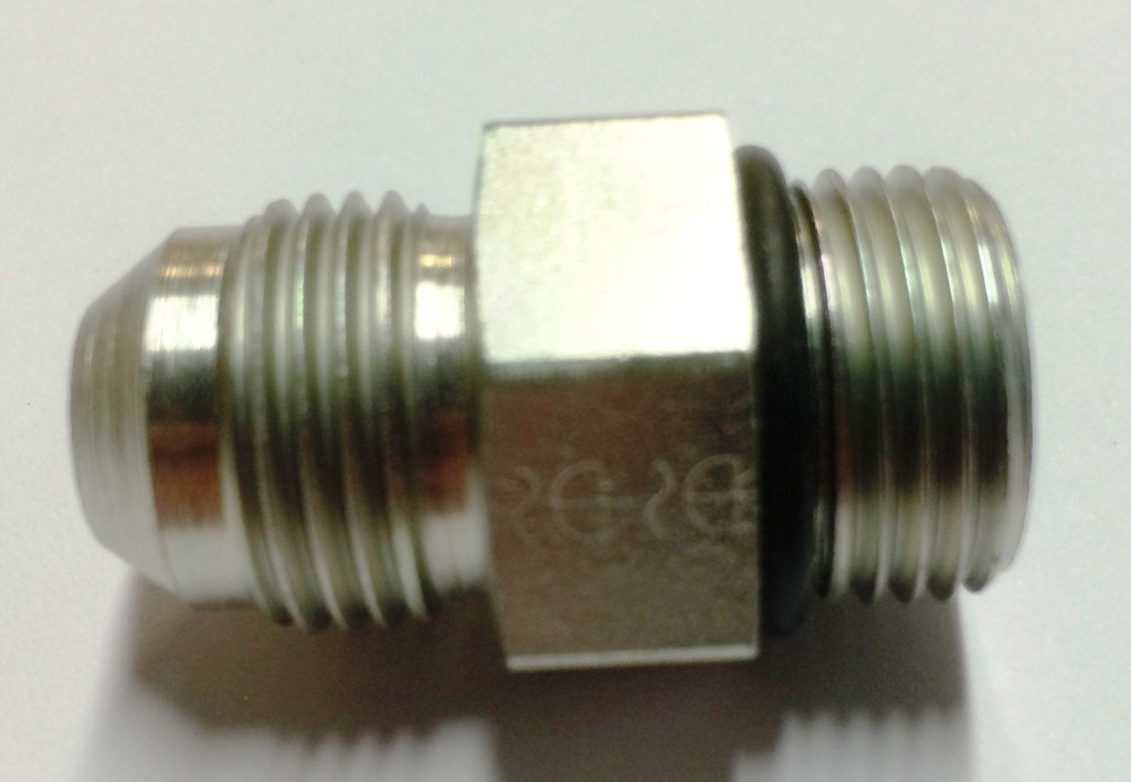 Straigt adapter 18x1,5-3/4 for hose fitting - (item no.  JGEM-08-18)