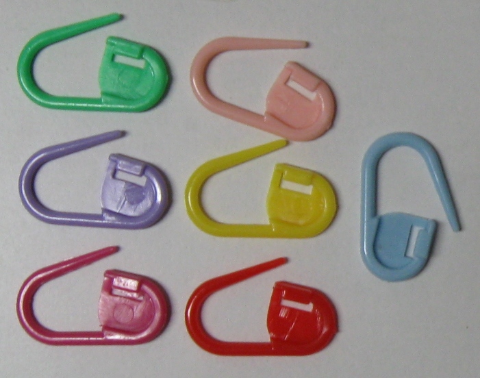 Stickmarkörer, låsbara i plast.