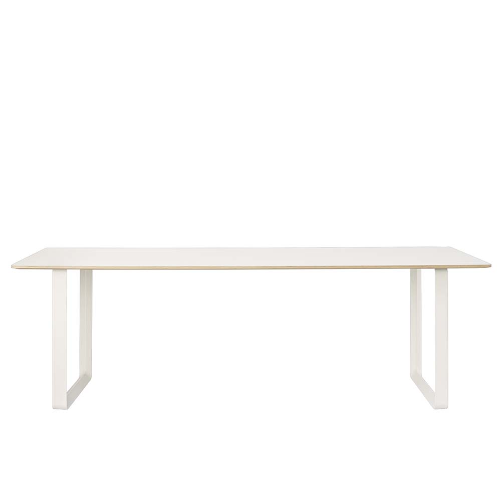 70/70 Table White