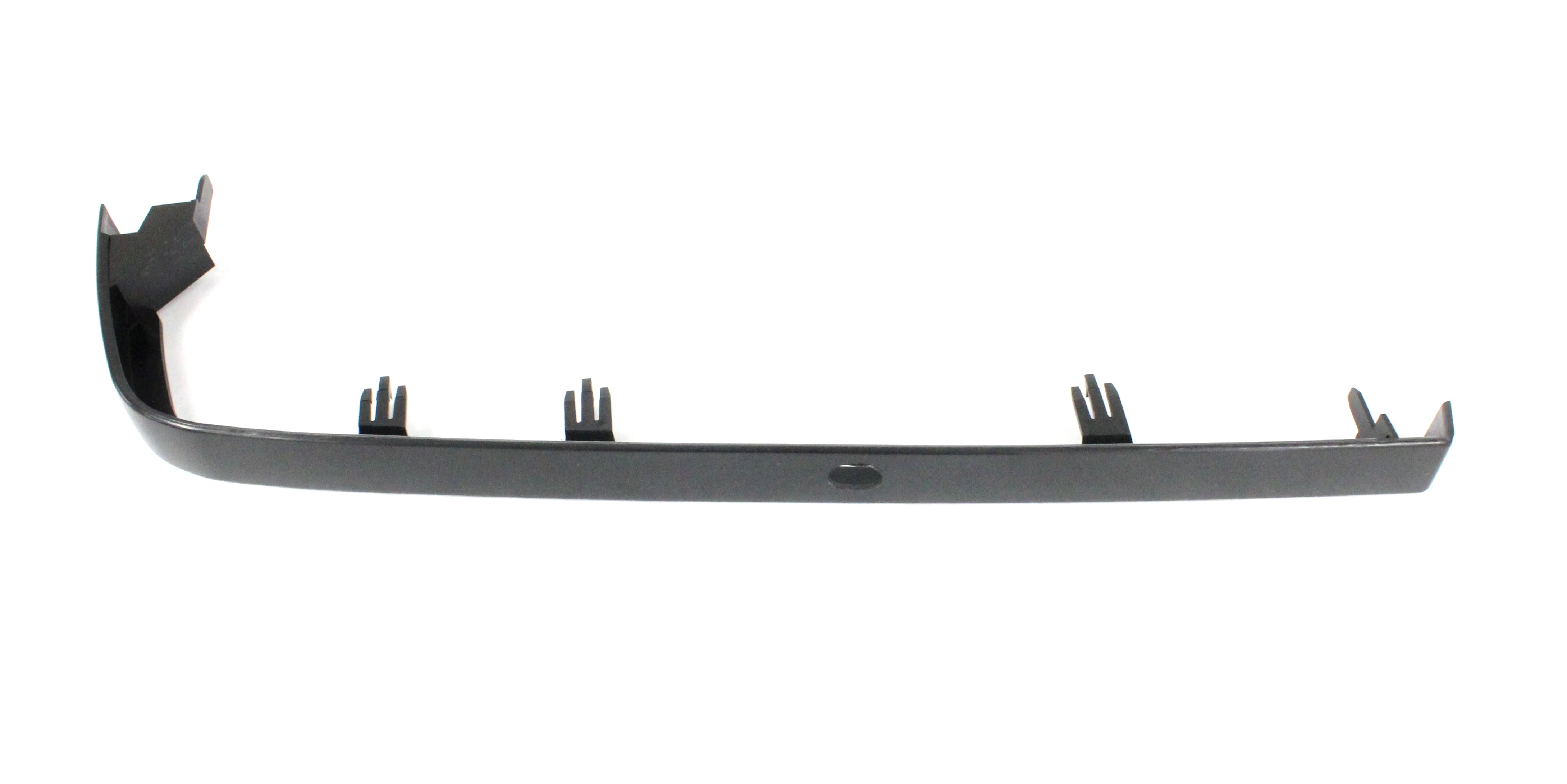 Trim moulding, RH (with hole)